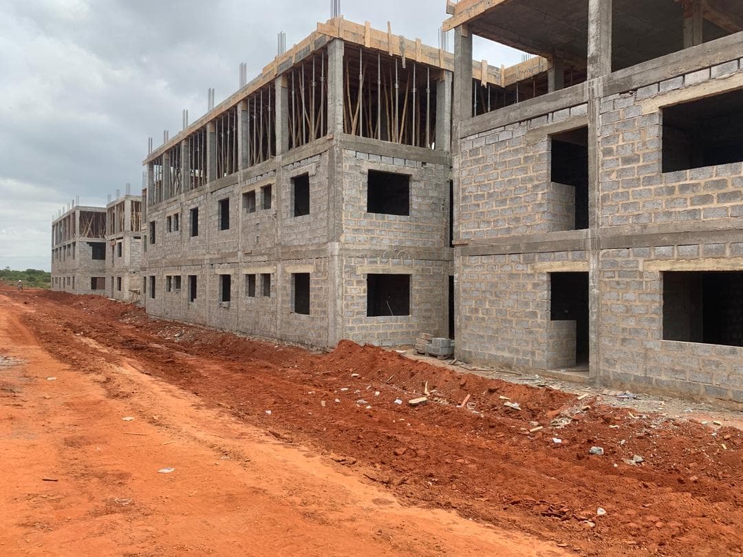 Officers Residential Buildings - Image 4